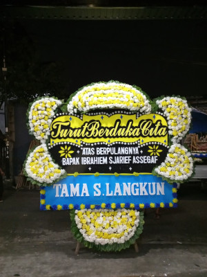 Papan Bunga Duka di Patoameme