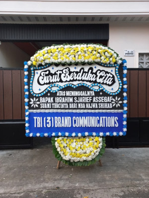 Papan Bunga Duka di Patoameme